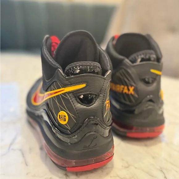 NIKE LABRON 7 Fairfax Away (2020) Red, Black & Gold - Picture 5 of 14